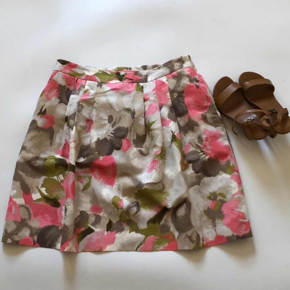 Halogen Spring Skirt